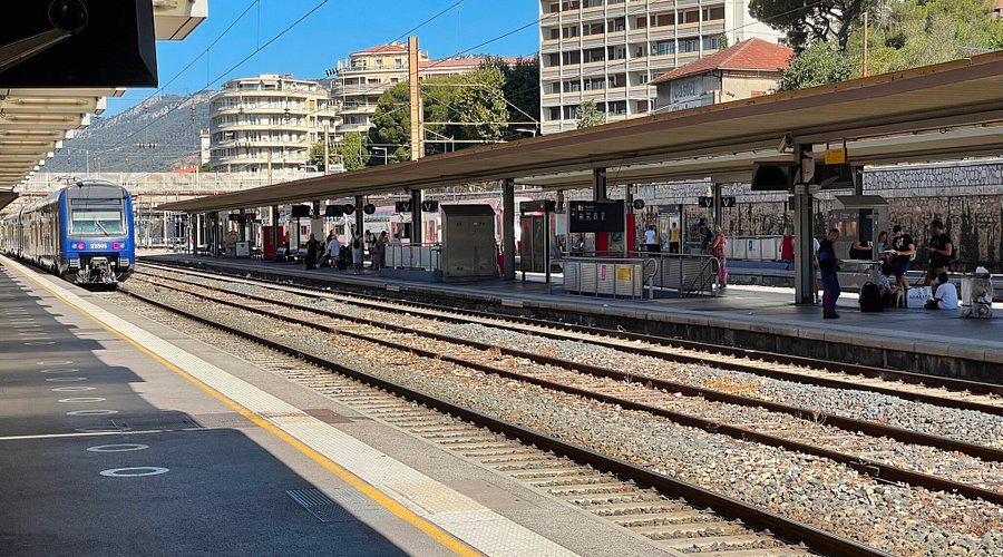 gare_toulon_chauffeur_VTC